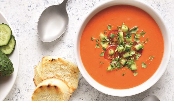 V hlavní roli zelenina: Připravte si gazpacho, cuketové hranolky nebo plněná rajčata